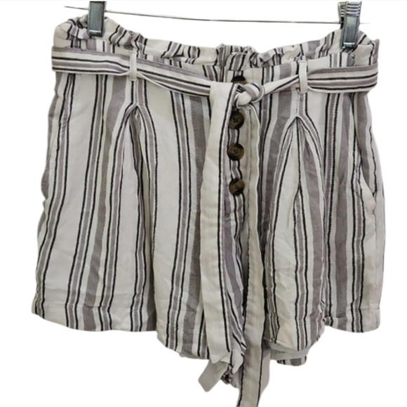 American Eagle White Striped Mini Shorts Sz M - Picture 9 of 9